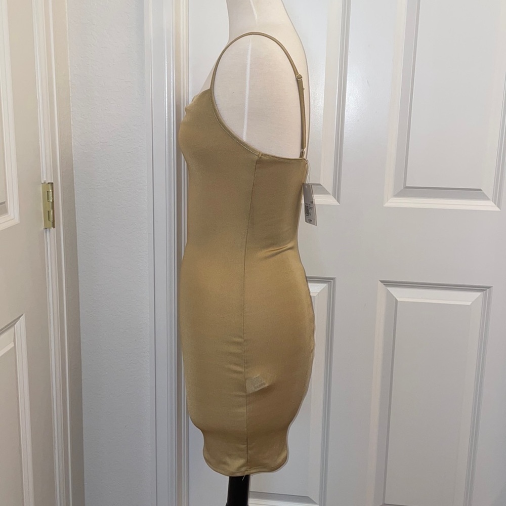 019: FOREVER 21 slinky form-fitting mini dress in cappuccino in women’s  Small - Picture 6 of 15